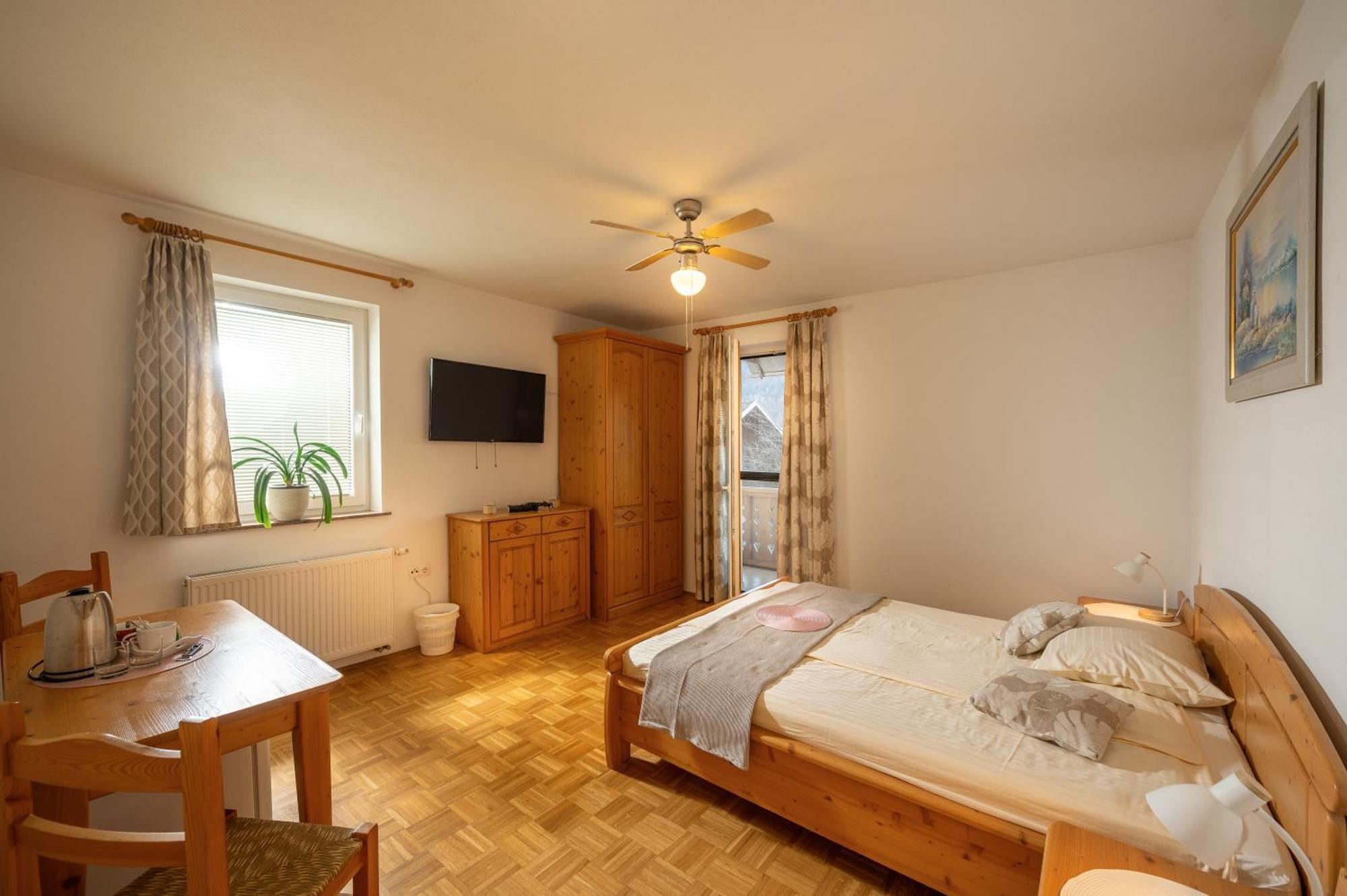 Rooms & Apartments Pr Matjon Bled Eksteriør billede